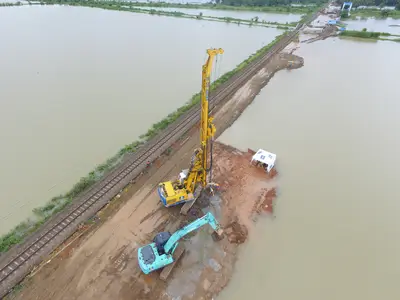 Deep-Soil-Mixing for Double Track Kroya in Indonesia by Bauer Spezialtiefbau